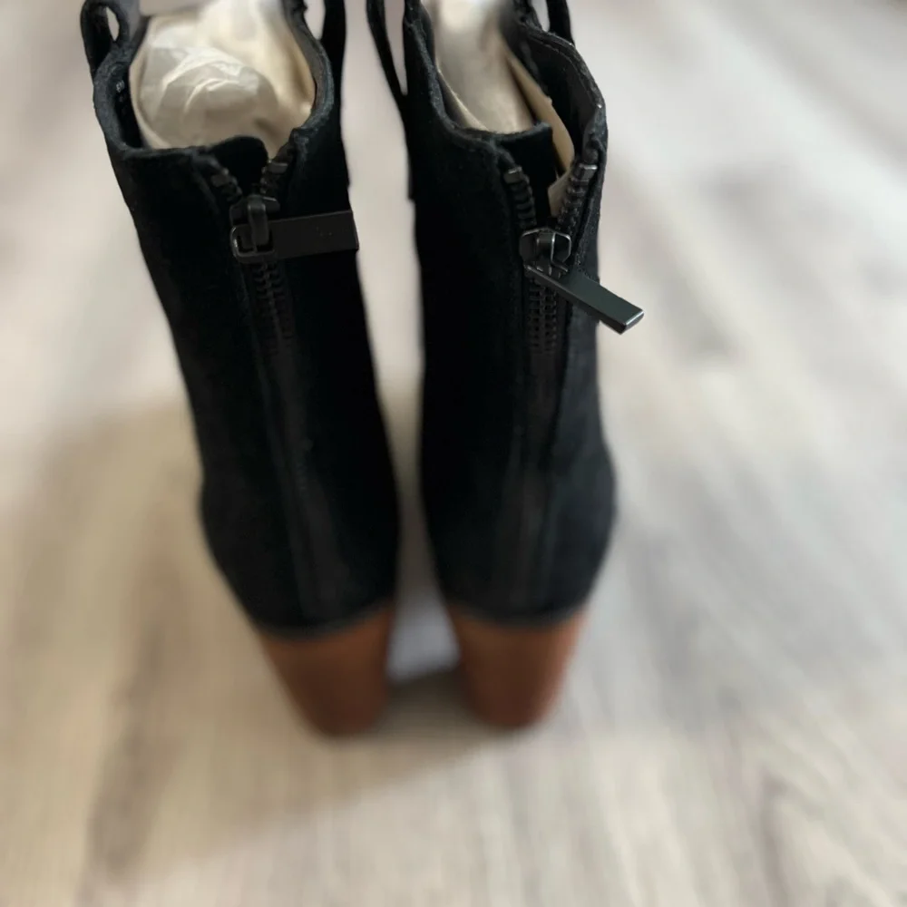 Splendid Raquel boots size 6